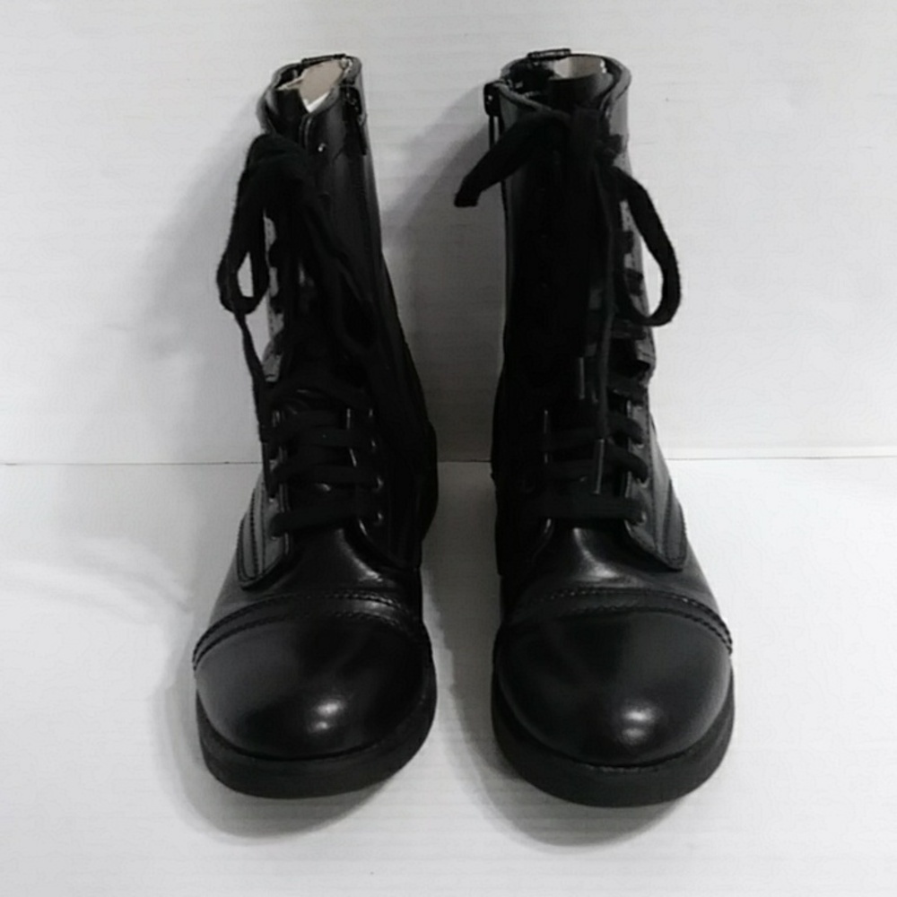 Arizona Jeans Black Lace-Up Side Zip Boots Size 8.5 M *EUC*